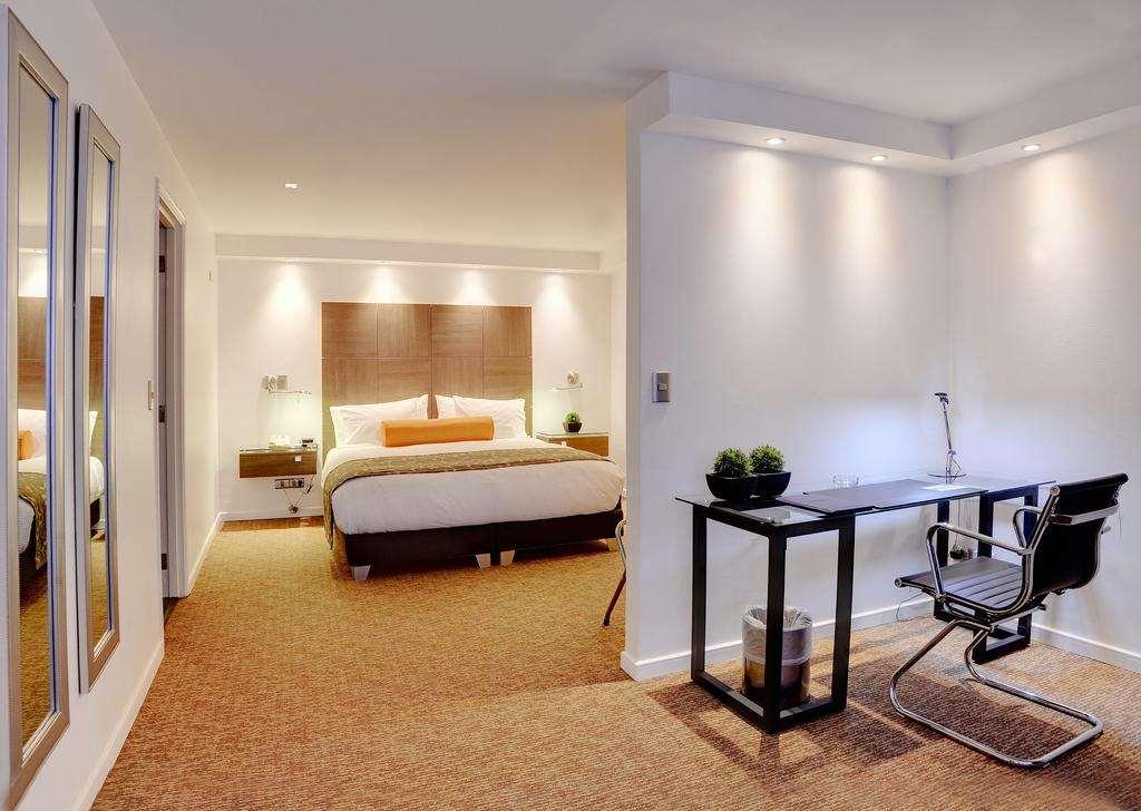 Panamericana Hotel Providencia Сантьяго Номер фото