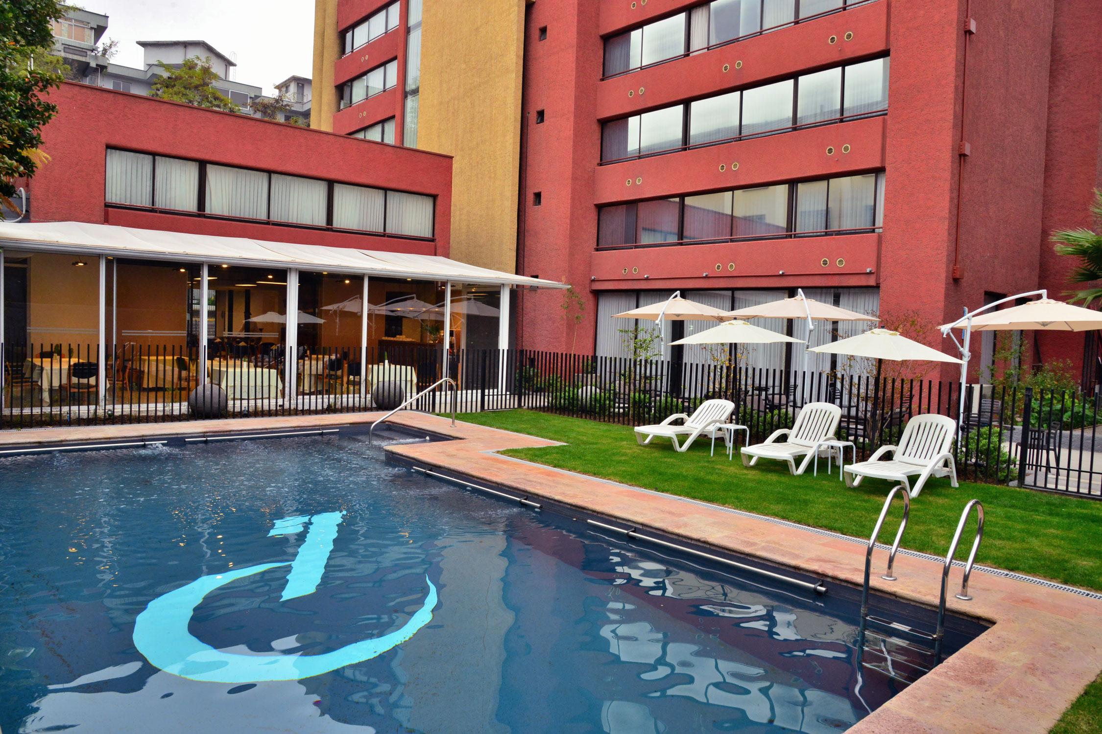 Panamericana Hotel Providencia Сантьяго Экстерьер фото