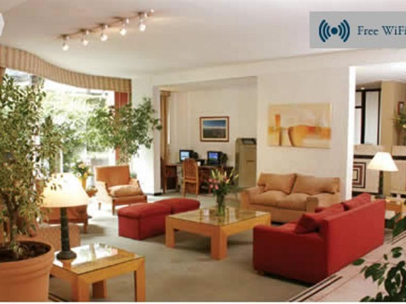 Panamericana Hotel Providencia Сантьяго Экстерьер фото